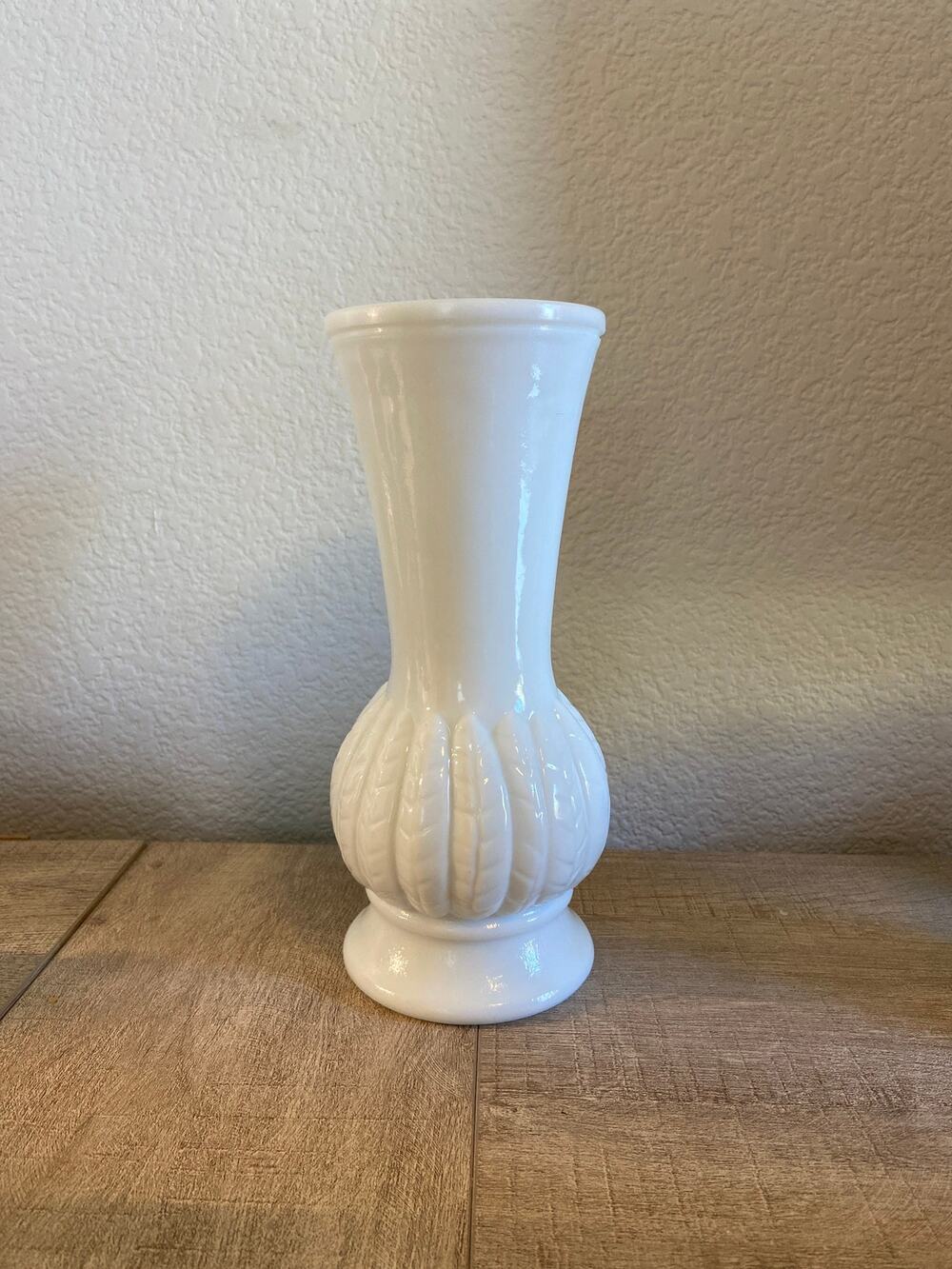 Vintage Randall Milk Glass Feather Vase Cottage Core Shabby Chic Farmhouse Decor